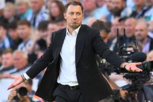 La câteva secunde de un debut de vis! Antrenorul de 38 de ani al lui Newcastle acuză: „Dacă dai acel penalty...”