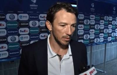 FOTO George Ogăraru a ales cel mai bun „11” din istorie » Nici Messi, nici Ronaldo printre favoriți + Un singur jucător încă în activitate
