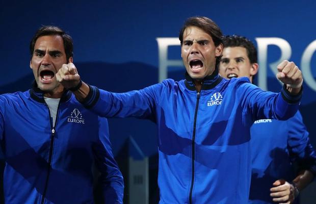 VIDEO Roger Federer așa cum nu l-ai mai văzut » Imagini necenzurate: cum l-a motivat pe Zverev la Laver Cup
