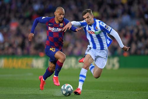 Diego Llorente (dreapta), într-un duel cu Martin Braithwaite, într-o partidă Barcelona - Real Sociedad // foto: Guliver/gettyimages