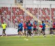 FCSB - SLOVAN LIBEREC. FOTO + VIDEO Cehii au efectuat antrenamentul oficial înaintea meciului decisiv cu roș-albaștrii