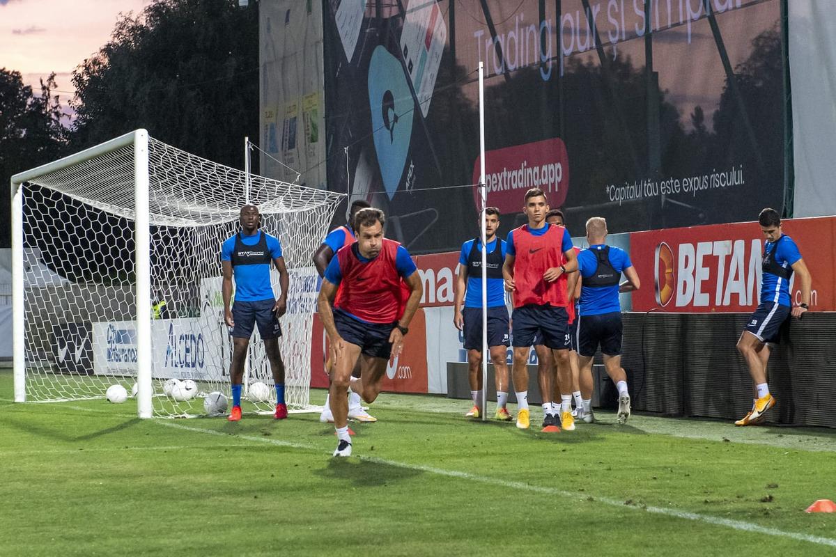 FCSB - SLOVAN LIBEREC. FOTO + VIDEO Cehii au efectuat antrenamentul oficial înaintea meciului decisiv cu roș-albaștrii