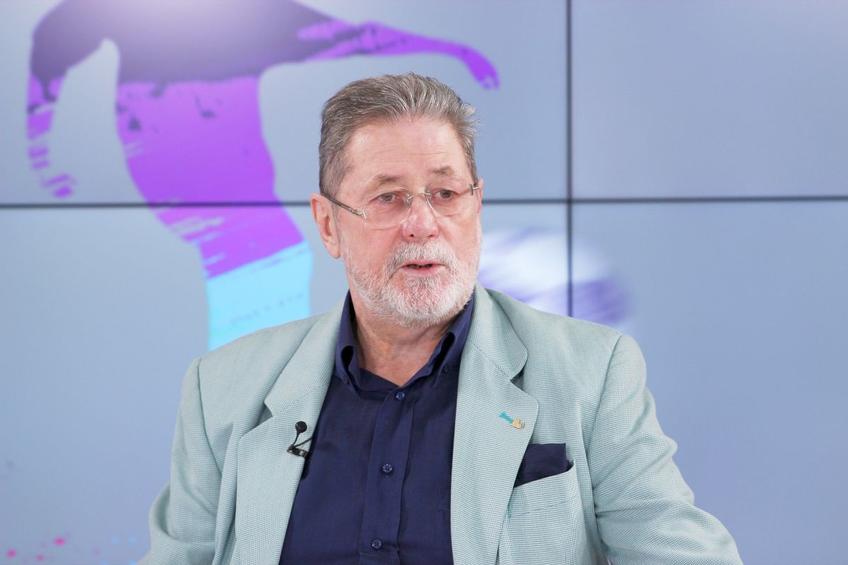 Cornel Dinu (73 de ani) crede că fundașii centrali Iulian Cristea (27 de ani) și Andrei Miron (27 de ani) reprezintă o vulnerabilitate pentru Edi Iordănescu.