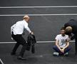 Un activist și-a dat foc pe teren, în prima zi de la Laver Cup / foto: Imago