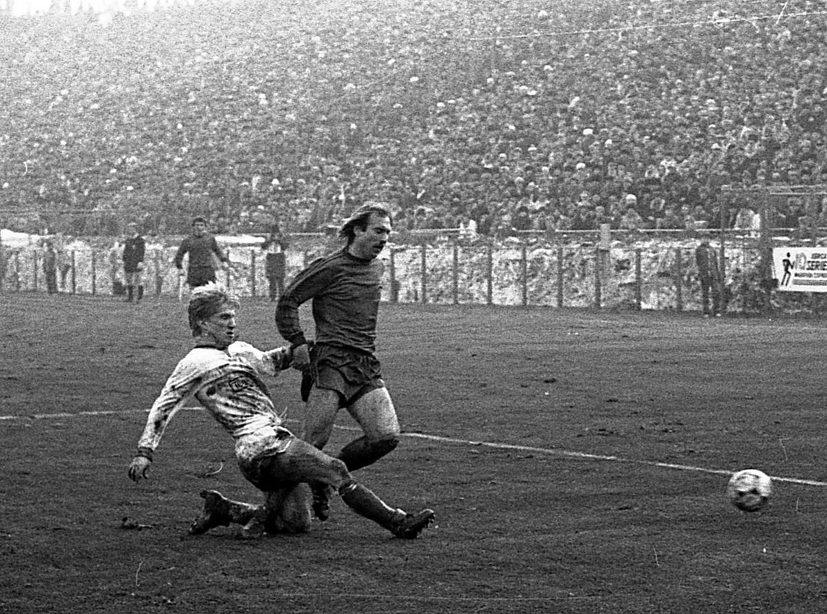 Gazeta a stat de vorbă la Helsinki cu doi dintre eroii lui Kuusysi Lahti care au jucat contra Stelei în 1986. Care e marea lor durere: „De ce n-o fi degajat nimeni mingea aia?!”