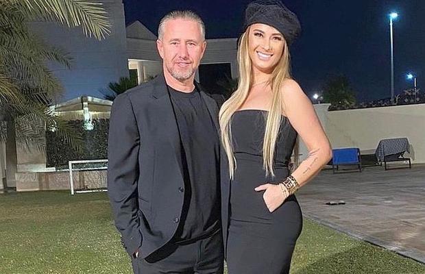 ȘOCANT: Laurențiu Reghecampf și Anamaria Prodan s-ar fi luat la bătaie: „Mi-a fost milă să-l calc în picioare!” + Comunicatul Poliției: „Au fost deschise două dosare penale”