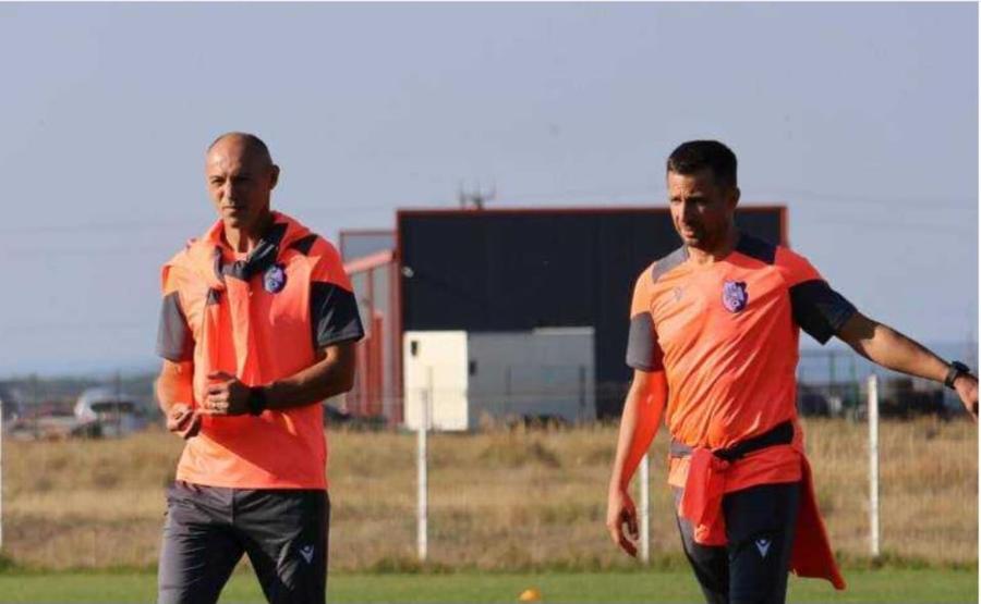 Bogdan Andone, noul antrenor al lui FC Argeș, foto: Jurnalul de Argeș FC Argeș și-a ales noul antrenor » A condus astăzi primul antrenament