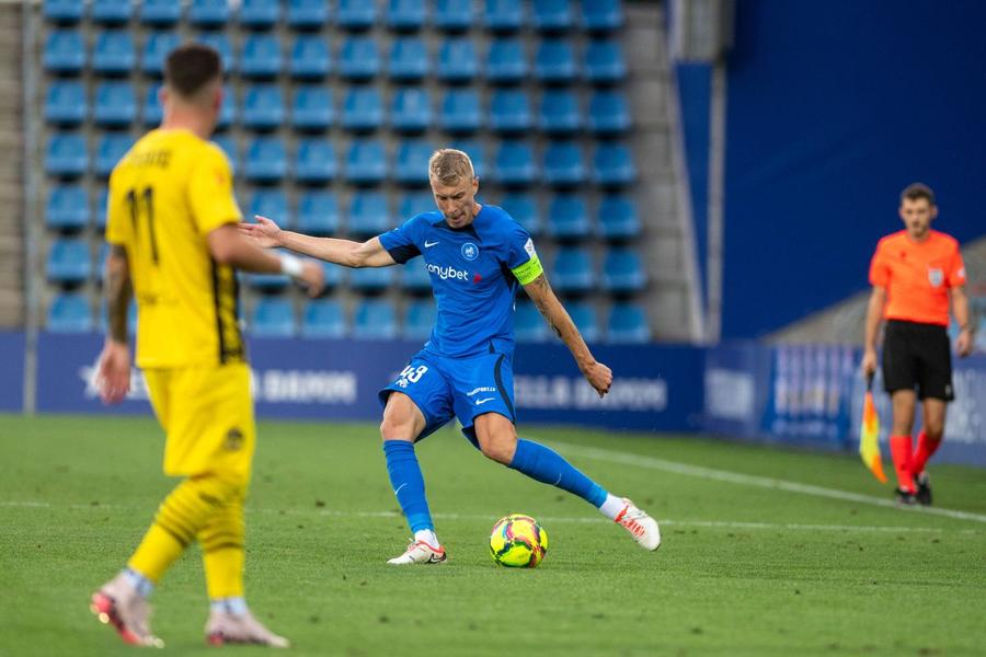 Ziga Lipuscek / Foto: Imago Atenție, FCSB! Portarul lui RFS îl ține rezervă la națională pe vărul titular din poarta lui Manchester United » Căpitanul de doi metri a scăpat miraculos din accidentul în care doi colegi au murit!