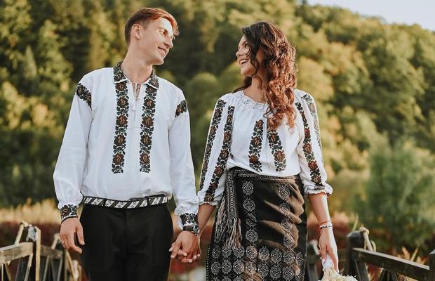 Canotorii Maria și Florin Lehaci, nunta anului în sportul românesc » Imagini minunate de la ceremonia tradițională din Bucovina