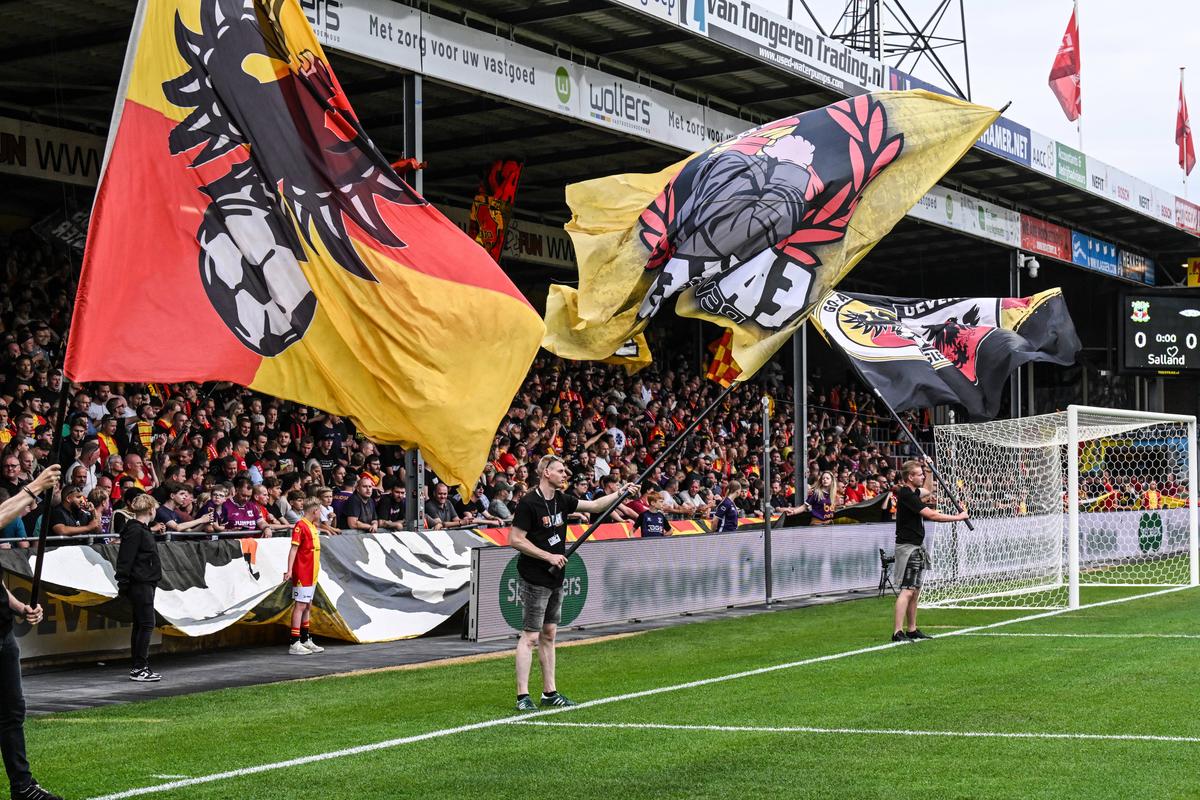 „De Adelaarshorst”, stadionul unde se va disputa Go Ahead Eagles - FCSB