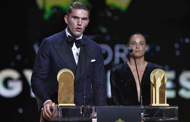 Viktor Gyokeres a primit trofeul pentru cel mai bun marcator, deși Kylian Mbappe câștigase „Gheata de Aur” » Explicația unei anomalii