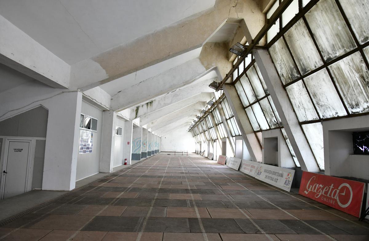 Dezastru stadion Slatina