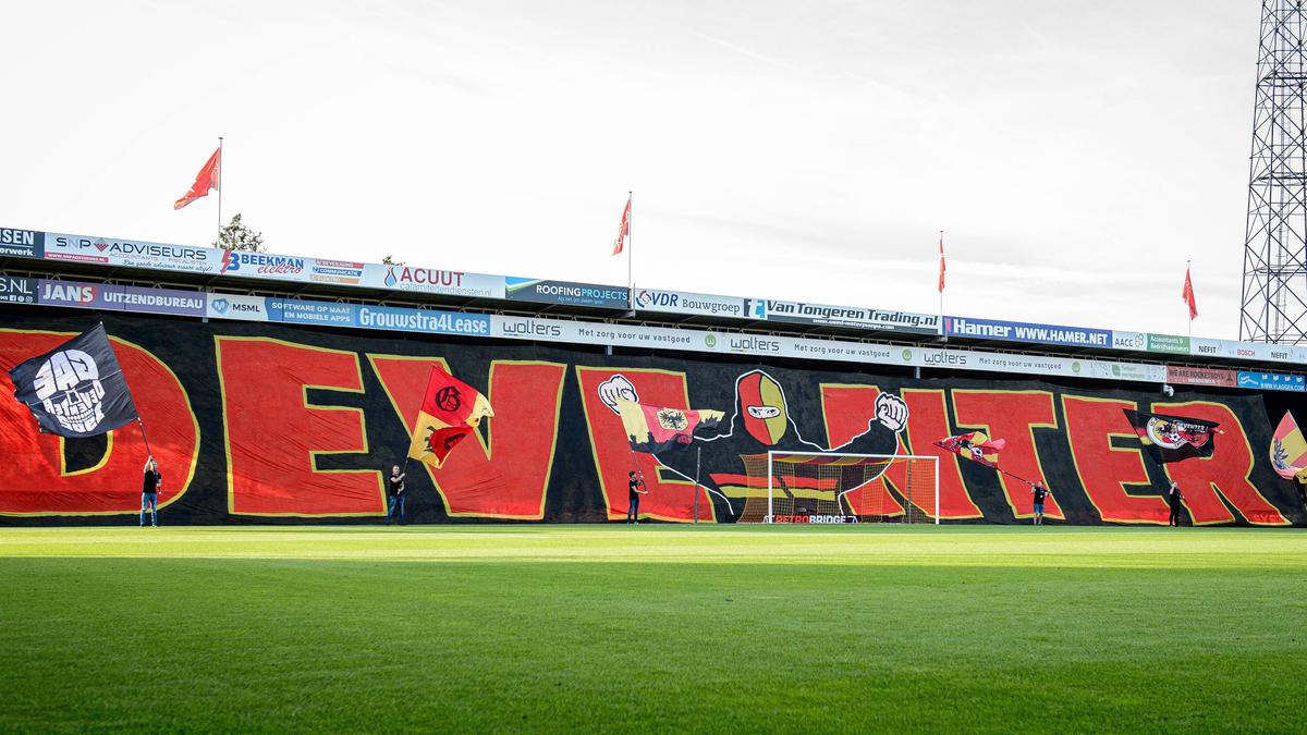 „De Adelaarshorst”, stadionul unde se va disputa Go Ahead Eagles - FCSB