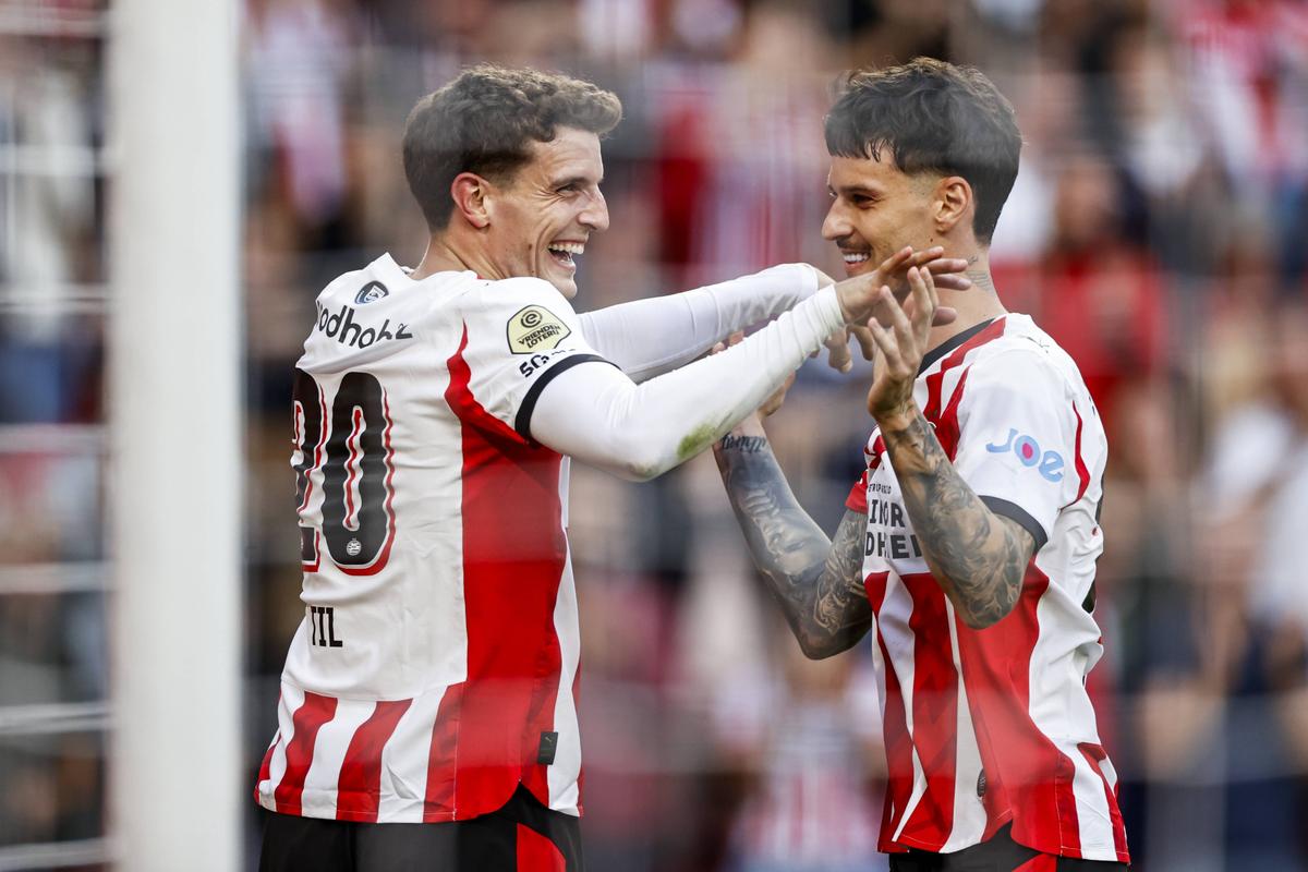 Dennis Man, în tricoul celor de la PSV