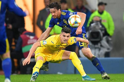 Ianis Hagi purta numărul 10 și în 2019, la confruntarea de atunci cu suedezii / FOTO: Arhivă Gazeta Sporturilor