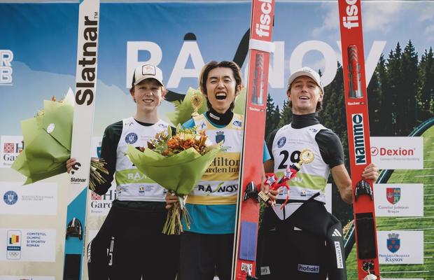 Victorie de ziua lui la FIS Ski Jumping Summer Grand Prix de la Râșnov » Românii, o prezență în manșele finale