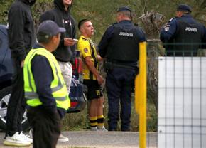 Scandal de proporții între coechipieri! Un jucător a fost „săltat” de jandarmi » Scene incredibile la echipa triplului campion cu Dinamo: „Contractele le vor fi reziliate”
