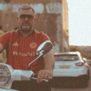 Jon McClure, noul președinte al clubului Sheffield FC // foto: instagram @reverend_makers