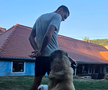 David Popovici este un fan al mersului prin natură // foto: instagram @chlorinedaddy