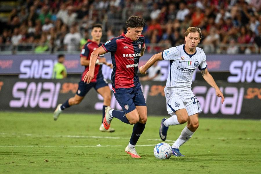 Viitorul vedetei lui Cristi Chivu e în aer! » Motivul care îi amenință prelungirea contractului + Pe cine vrea Inter