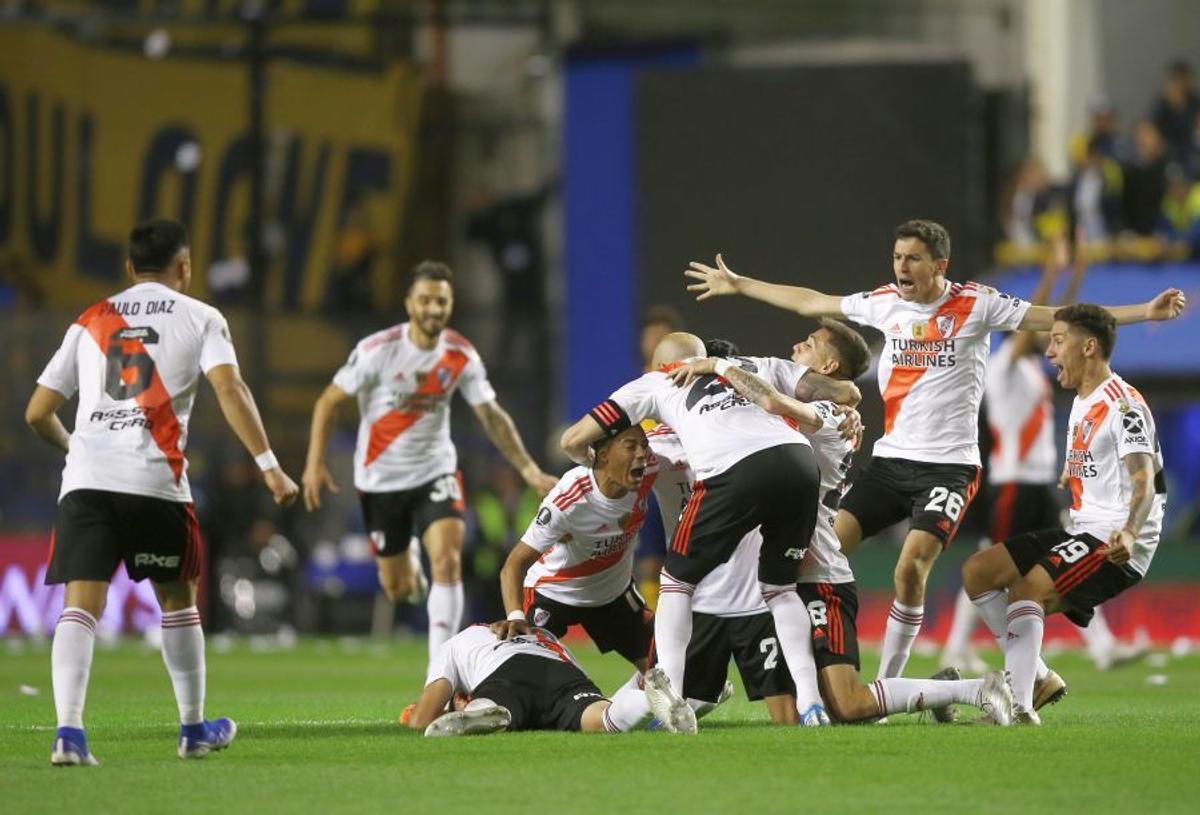 BOCA JUNIORS - RIVER PLATE // VIDEO + FOTO River Plate e în finala Copei Libertadores! A pierdut returul cu Boca, dar a mers mai departe » Atmosferă uluitoare în Argentina