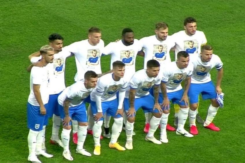 Jucătorii Craiovei, înainte de meciul cu Academica Clinceni