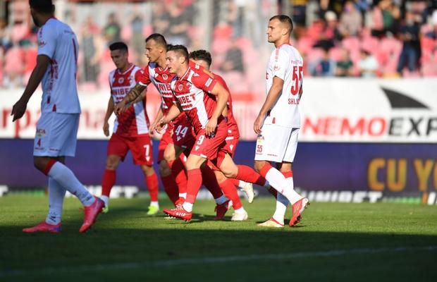 Dinamoviștii, încurajați înainte de meciul cu Rapid: „Sper să înțeleagă asta și să avem un derby frumos”