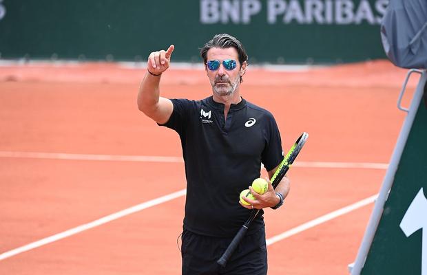 Mouratoglou a citit mesajul lui Cahill pentru Simona Halep și i-a răspuns australianului