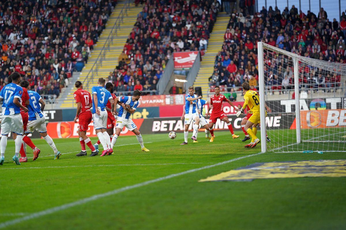 UTA - Universitatea Craiova - „Bătrâna Doamnă” versus leii din Bănie - cele mai tari cadre de la meci