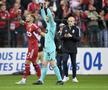 Derby abandonat! Haos la meciul următoarei adversare a FCSB-ului în Europa » Filmul incidentelor: Drăguș, pus pe scandal