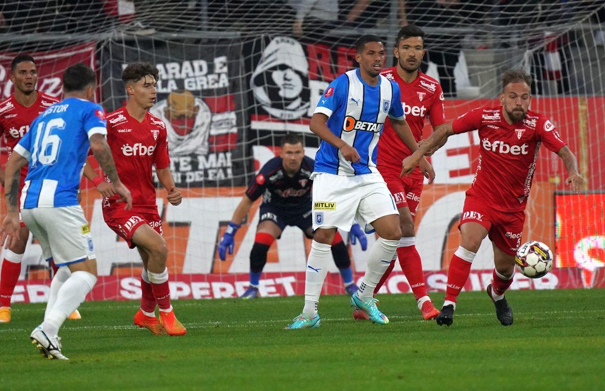 UTA - Universitatea Craiova - „Bătrâna Doamnă” versus leii din Bănie - cele mai tari cadre de la meci