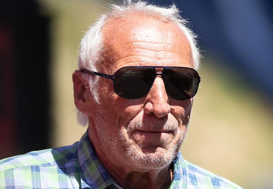 A murit Dietrich Mateschitz, co-fondatorul Red Bull // foto: Guliver/gettyimages Dietrich Mateschitz, cofondatorul Red Bull, s-a stins din viață » A lăsat în urmă un imperiu în fotbal și Formula 1