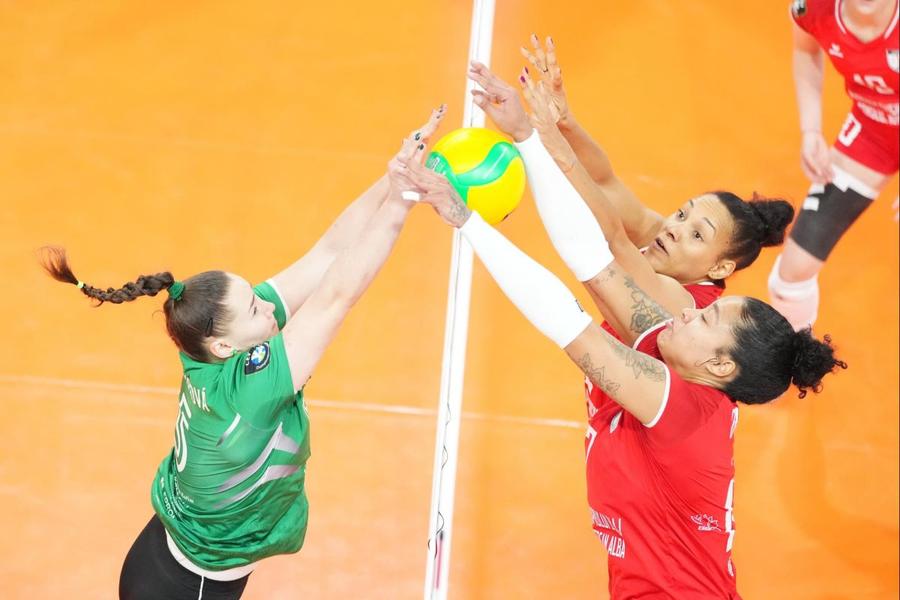 CS Alba Blaj, primele meciuri europene în noua sală! » Bătaie pe două locuri în grupele Ligii Campionilor