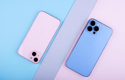 Duelul celor mai bune telefoane de ultimă generație: iPhone 15 vs. Samsung Galaxy S23