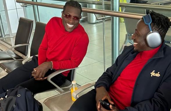 FCSB, probleme înaintea meciului cu Rangers » Avionul campioanei nu a ajuns la timp la București!