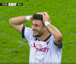 Umilință supremă pentru apărarea celor de la FCSB » Jucătorul de la Bologna l-a imitat pe Zidane în careu, apoi a izbucnit în râs