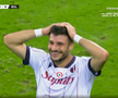 Umilință supremă pentru apărarea celor de la FCSB » Jucătorul de la Bologna l-a imitat pe Zidane în careu, apoi a izbucnit în râs