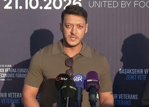 Mesut Ozil și președintele unui club important fac lobby pentru Rusia: „Dublă măsură. Reprimiți-i pe scena internațională!”