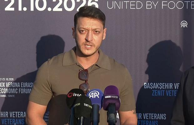 Mesut Ozil și președintele unui club important fac lobby pentru Rusia: „Dublă măsură. Reprimiți-i pe scena internațională!”
