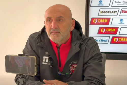 Sebastian Moga, prezentat de Gloria Bistrița
