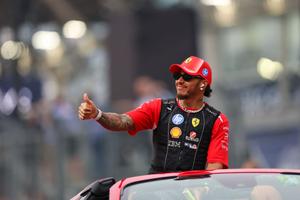 Lewis Hamilton salută organizarea unei curse în Rwanda și vrea prelungirea carierei: „Visul meu a fost să concurez în Africa”