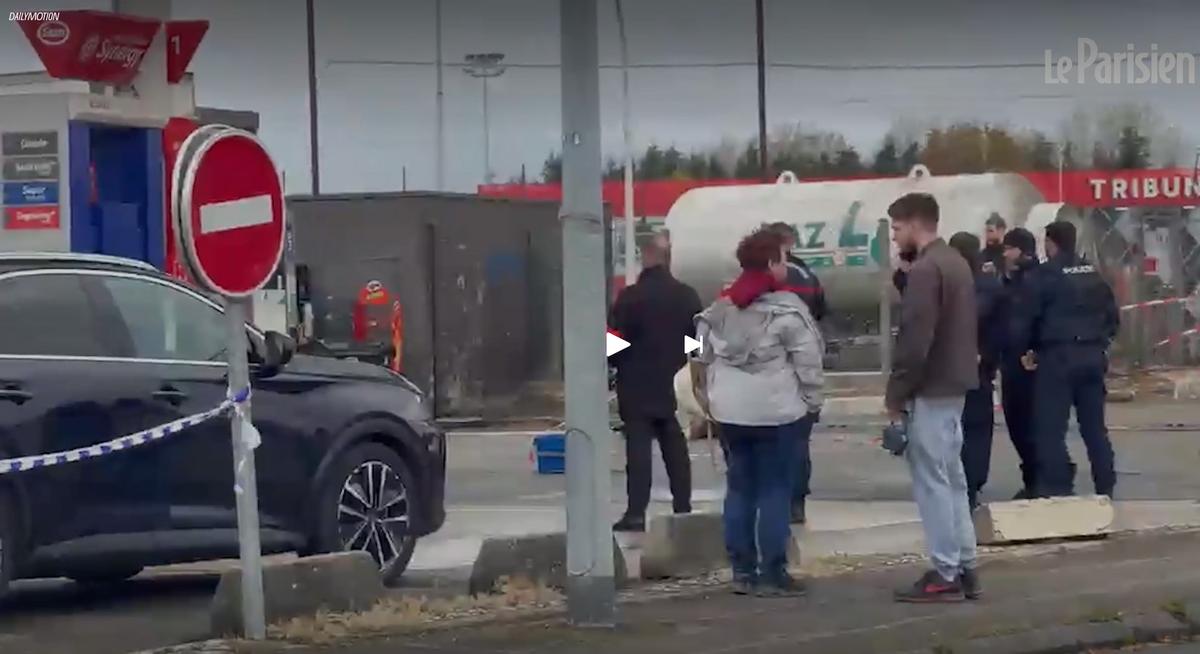 Atac sângeros în Paris: un bărbat a deschis focul dintr-o mașină!