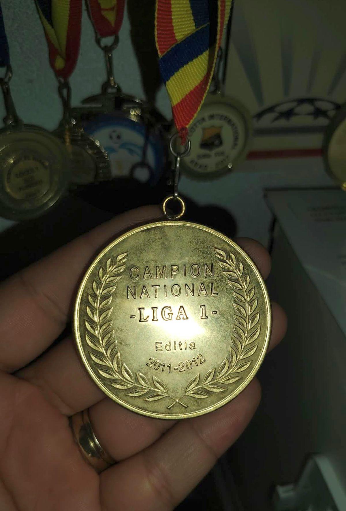 Îl recunoști? Campion în Liga 1, acum e șofer pe autobuz la el în oraș! Și-a spus povestea neștiută pentru GSP: „Altfel, n-aș putea face față la ce trafic e!”
