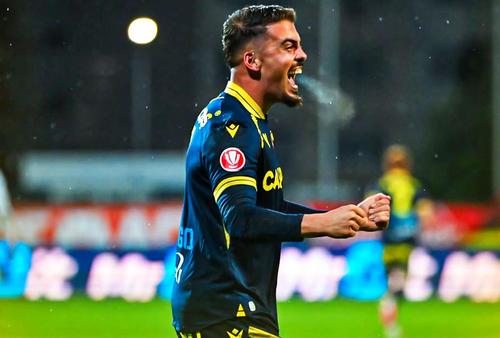 Petrolul, victorie la Botoșani / FOTO: Facebook @Petrolul
