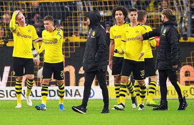 Dortmund - Paderborn 3-3 // FOTO Fanii i-au cerut demisia lui Lucien Favre la pauză! „Prima repriză a fost un dezastru"