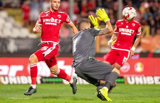 CLINCENI - DINAMO // EXCLUSIV Mircea Rednic l-a scos din echipă, dar Dusan Uhrin l-a salvat! Mihai Popescu e noul favorit al antrenorului + Klimavicius sacrificat