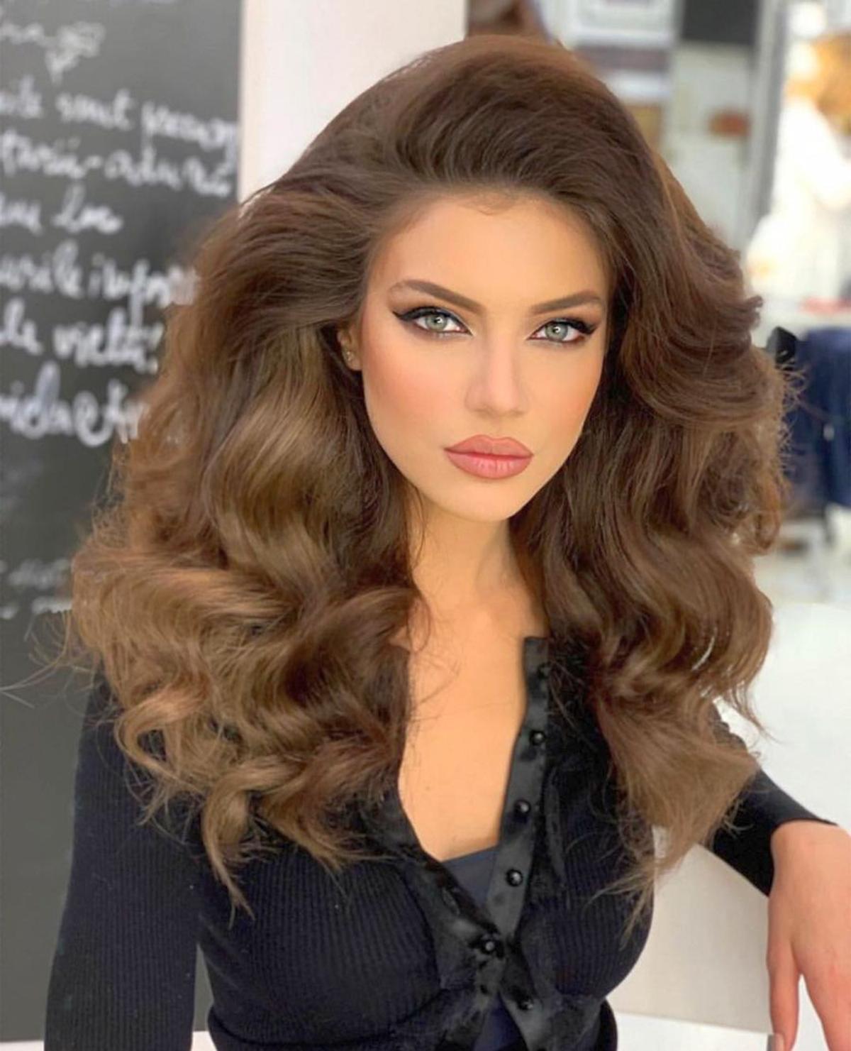 Cristina Ich nu se plictisește în izolare » Mai sexy ca niciodată, a dansat provocator și a urcat clipul pe Instagram