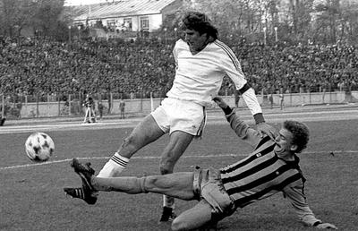 RETRO GSP Ziua când s-a retras Golgeterul: „Din 10 centrări, pariam că lovesc de 5 ori bara! Reuşeam de 7 ori și le și strigam când e mingea în aer”