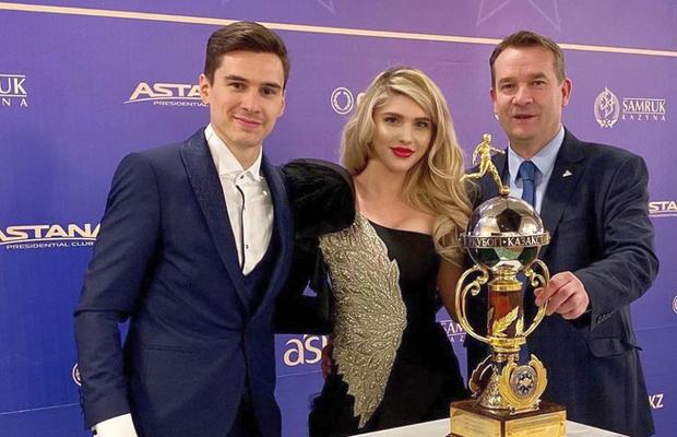FOTO Logodnica lui Dorin Rotariu a făcut senzație la petrecerea clubului Astana » Floris Ariana a apărut în cea mai scurtă și mulată rochie