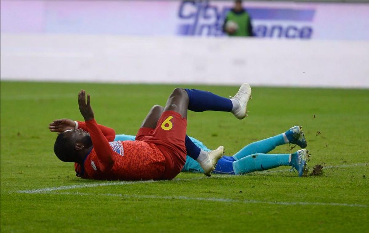 FCSB - ASTRA 1-3 // FOTO Mesajul lui Harlem Gnohere după accidentarea suferită cu Astra » Ce a postat atacantul la miezul nopții